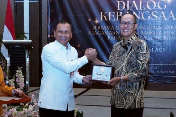 BNPT Apresiasi Sukabumi Jadi Kota Toleran Pertama di Jawa Barat BNPT Apresiasi Sukabumi Jadi Kota Toleran Pertama di Jawa Barat