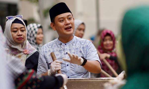 Mualaf, Bobon Santoso Unggah Terjemahan Ayat Alquran Mualaf, Bobon Santoso Unggah Terjemahan Ayat Alquran