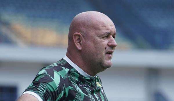 Persebaya Surabaya vs Persib Bandung: Bojan Hodak Heran Bajul Ijo Menurun Persebaya Surabaya vs Persib Bandung: Bojan Hodak Heran Bajul Ijo Menurun