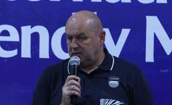 BREAKING NEWS: 2 Pemain Baru Persib Bandung Resmi Absen Lawan Semen Padang di Super League 2025-2026! BREAKING NEWS: 2 Pemain Baru Persib Bandung Resmi Absen Lawan Semen Padang di Super League 2025-2026!