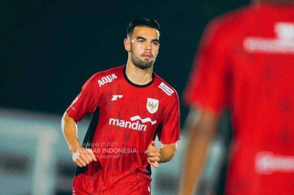 Profil dan Biodata Jens Raven: Kisah di Balik Layar Pemain Naturalisasi yang Bikin Timnas Geger! Profil dan Biodata Jens Raven: Kisah di Balik Layar Pemain Naturalisasi yang Bikin Timnas Geger!