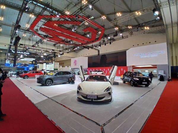 MG Bawa Mobil Bensin hingga Listrik ke GIIAS 2025, Andalkan MG4EV Max dan Cyberster MG Bawa Mobil Bensin hingga Listrik ke GIIAS 2025, Andalkan MG4EV Max dan Cyberster