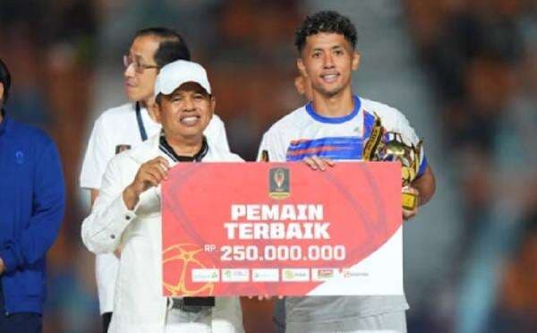 Daftar Peraih Penghargaan Individu Piala Presiden 2025: Pemain Klub Super League Enggak Kebagian Daftar Peraih Penghargaan Individu Piala Presiden 2025: Pemain Klub Super League Enggak Kebagian