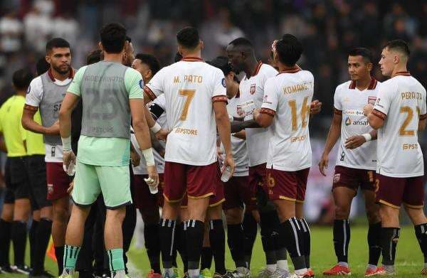 Hasil Persik Kediri vs Borneo FC di Liga 1 2024-2025: Stefano Lilipaly Cetak Gol, Pesut Etam Menang 2-1 Hasil Persik Kediri vs Borneo FC di Liga 1 2024-2025: Stefano Lilipaly Cetak Gol, Pesut Etam Menang 2-1