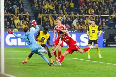 Hasil Bundesliga 2024-2025: Holstein Kiel vs Bayer Leverkusen 0-2, Borussia Dortmund vs Union Berlin 6-0 Hasil Bundesliga 2024-2025: Holstein Kiel vs Bayer Leverkusen 0-2, Borussia Dortmund vs Union Berlin 6-0