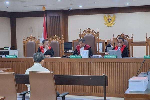 Hendry Lie Dituntut 18 Tahun Penjara Kasus Korupsi Timah Hendry Lie Dituntut 18 Tahun Penjara Kasus Korupsi Timah