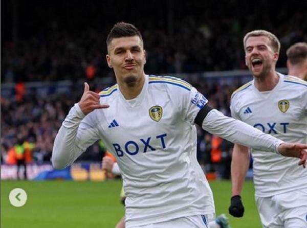 BREAKING NEWS: Penyerang Leeds United Joel Piroe Tak Bisa Perkuat Timnas Indonesia! BREAKING NEWS: Penyerang Leeds United Joel Piroe Tak Bisa Perkuat Timnas Indonesia!