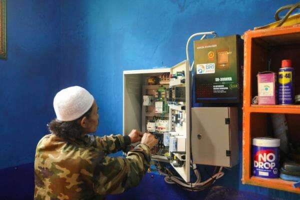 BRI Peduli Beri Bantuan Pembangkit Listrik Tenaga Mikro Hidro di Desa BRILiaN Jatihurip BRI Peduli Beri Bantuan Pembangkit Listrik Tenaga Mikro Hidro di Desa BRILiaN Jatihurip