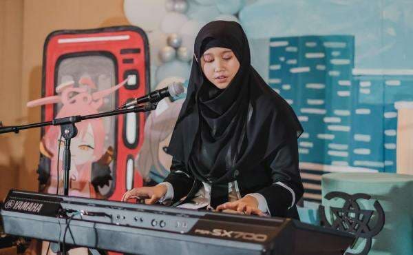 Hadirkan Mini Album, Bria Itommey Tampilkan Visual CGI Spektakuler Hadirkan Mini Album, Bria Itommey Tampilkan Visual CGI Spektakuler