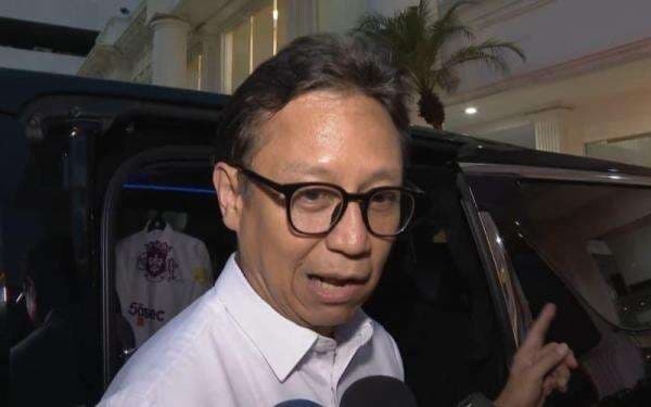 Menkes Sebut 7,8 Juta Warga RI Lakukan Cek Kesehatan Gratis Menkes Sebut 7,8 Juta Warga RI Lakukan Cek Kesehatan Gratis