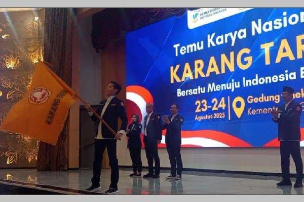 Budisatrio Djiwandono Ungkap Pesan Prabowo: Bantu Orang, Jangan Berbuat Jahat! Budisatrio Djiwandono Ungkap Pesan Prabowo: Bantu Orang, Jangan Berbuat Jahat!