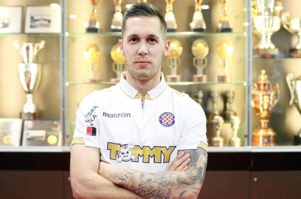 Bukan Edin Sehic, Persib Bandung Incar Pemain Asing Berposisi Penyerang Bukan Edin Sehic, Persib Bandung Incar Pemain Asing Berposisi Penyerang