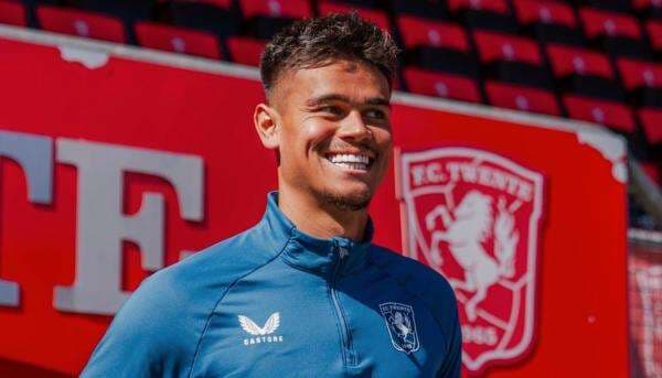 Bursa Transfer Pemain Keturunan Indonesia: Mees Hilgers Dilirik Banyak Klub Eropa Bursa Transfer Pemain Keturunan Indonesia: Mees Hilgers Dilirik Banyak Klub Eropa