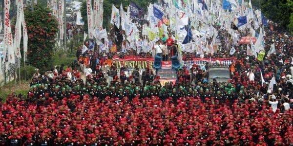 Besok Pelaksanaan May Day, Polisi Imbau Masyarakat Hidari Ruas Jalan Ini Besok Pelaksanaan May Day, Polisi Imbau Masyarakat Hidari Ruas Jalan Ini