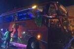Bus Pariwisata Rombongan Peziarah Tabrak Belakang Truk di Tol Cipularang, 2 Tewas Belasan Luka Bus Pariwisata Rombongan Peziarah Tabrak Belakang Truk di Tol Cipularang, 2 Tewas Belasan Luka