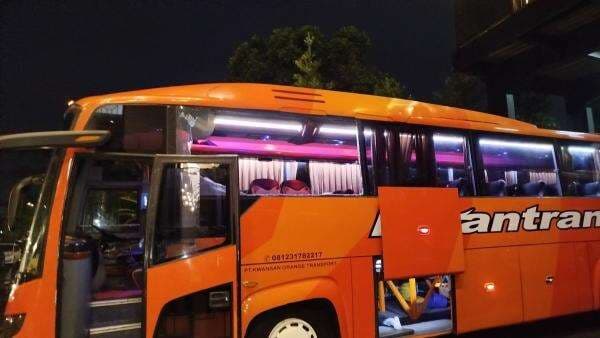 Tanggapan PT LIB soal Insiden Pelemparan Bus Usai Laga Arema FC vs Persik Kediri Tanggapan PT LIB soal Insiden Pelemparan Bus Usai Laga Arema FC vs Persik Kediri