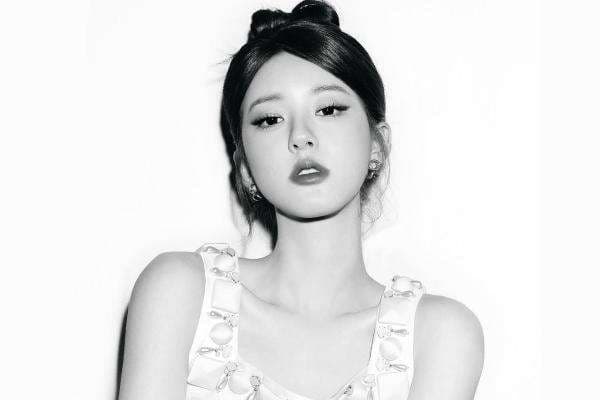 Random Banget, Zhao Lusi Terciduk Jualan Pancake di Pasar Malam Random Banget, Zhao Lusi Terciduk Jualan Pancake di Pasar Malam