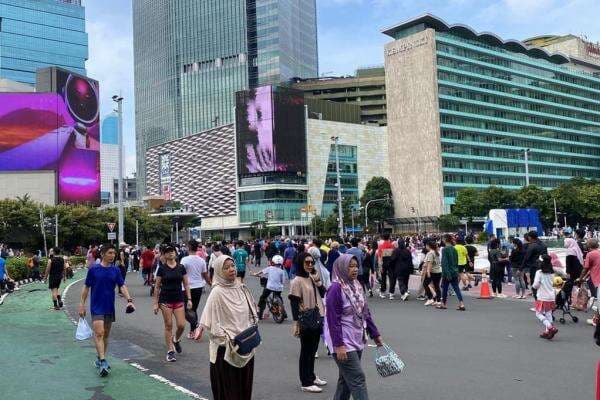 Suasana CFD Jakarta Perdana 2026, Warga Padati Sudirman-Thamrin Suasana CFD Jakarta Perdana 2026, Warga Padati Sudirman-Thamrin