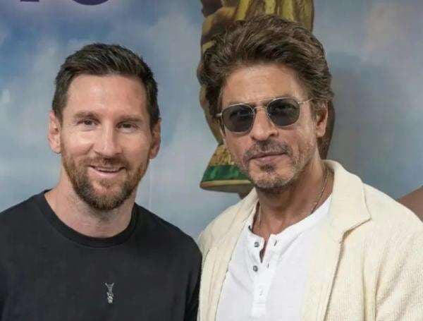 Gagal Total! Kunjungan Lionel Messi di India Picu Kericuhan, Fans Sampai Rusak Stadion Gagal Total! Kunjungan Lionel Messi di India Picu Kericuhan, Fans Sampai Rusak Stadion