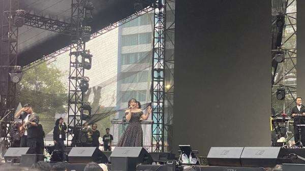 Ketika Bernadya Bikin Penonton Synchronize Fest 2025 Galau Bareng Ketika Bernadya Bikin Penonton Synchronize Fest 2025 Galau Bareng