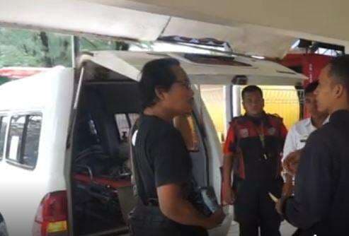 Pilu! Ayah dan Bayi 4 Bulan Korban Ledakan Tabung Gas Dimakamkan Berdampingan Pilu! Ayah dan Bayi 4 Bulan Korban Ledakan Tabung Gas Dimakamkan Berdampingan