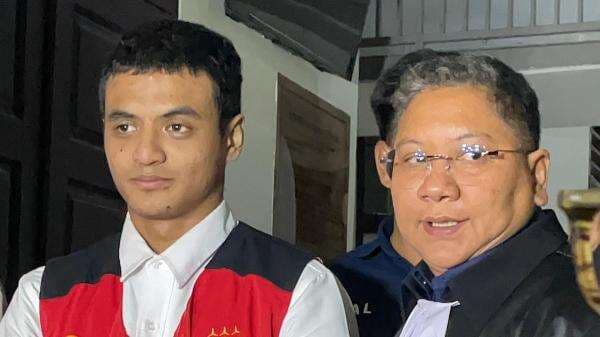 Alasan Hakim Perberat Hukuman Vadel Badjideh dalam Kasus Asusila Anak Alasan Hakim Perberat Hukuman Vadel Badjideh dalam Kasus Asusila Anak