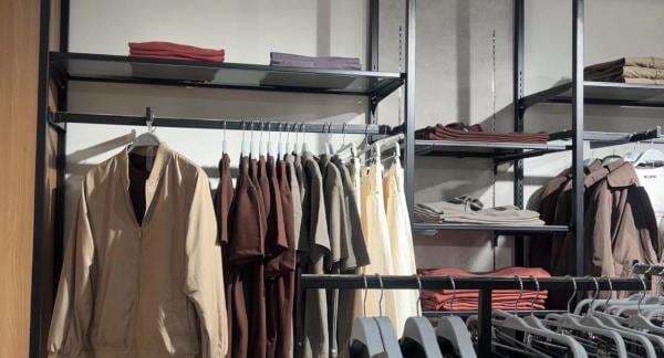 Tren Fashion 2026: Warna Earth Tone Diprediksi Masih Populer! Tren Fashion 2026: Warna Earth Tone Diprediksi Masih Populer!