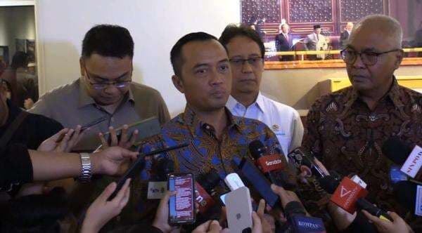 MK Larang Polisi Aktif Duduki Jabatan Sipil, Ini Kata Mensesneg MK Larang Polisi Aktif Duduki Jabatan Sipil, Ini Kata Mensesneg