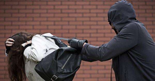 Bawa Uang Rp450 Juta, Karyawan Terluka Saat Lawan 4 Rampok di Bekasi Bawa Uang Rp450 Juta, Karyawan Terluka Saat Lawan 4 Rampok di Bekasi