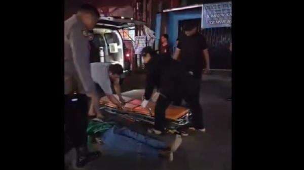 Tarung Berdarah Kelompok Remaja di Bogor, 1 Terkapar Luka Bacok 3 Ditetapkan Tersangka Tarung Berdarah Kelompok Remaja di Bogor, 1 Terkapar Luka Bacok 3 Ditetapkan Tersangka