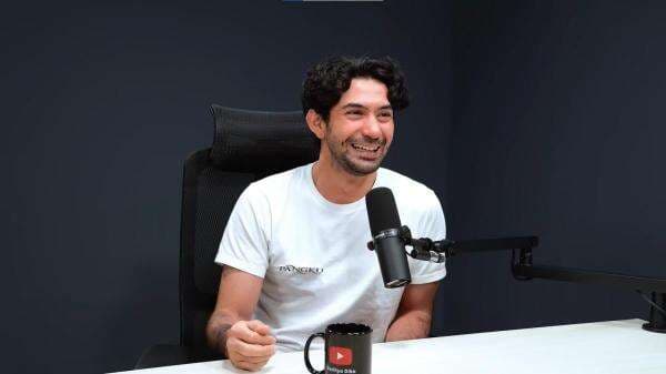 Reza Rahadian Jadikan Ibu Tercinta Inspirasi Film Pangku, Ini Faktanya! Reza Rahadian Jadikan Ibu Tercinta Inspirasi Film Pangku, Ini Faktanya!