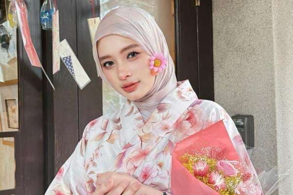 Alasan Inara Rusli Belum Minta Maaf pada Wardatina Mawa, Marisya Icha: Dia Depresi Alasan Inara Rusli Belum Minta Maaf pada Wardatina Mawa, Marisya Icha: Dia Depresi