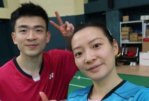 Kisah Malang Pebulu Tangkis Zheng Si Wei, Trofi Juaranya Pecah Berkeping-keping di Jakarta Kisah Malang Pebulu Tangkis Zheng Si Wei, Trofi Juaranya Pecah Berkeping-keping di Jakarta