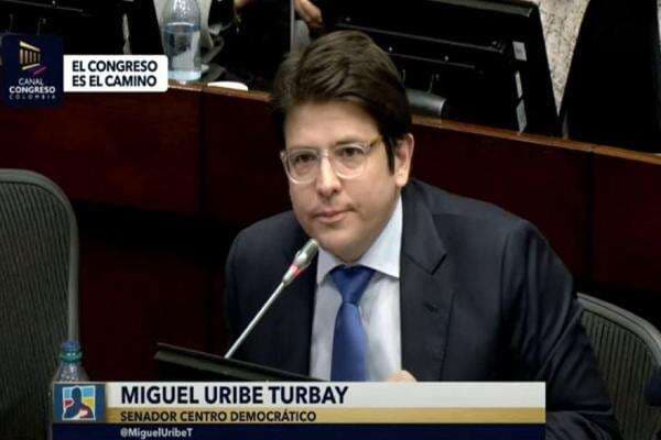 Capres Kolombia yang Ditembak Kepalanya saat Kampanye Kini Meninggal Capres Kolombia yang Ditembak Kepalanya saat Kampanye Kini Meninggal