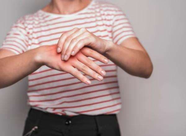 Cara Menghasilkan Uang dari Facebook via FB Pro Cara Menghasilkan Uang dari Facebook via FB Pro