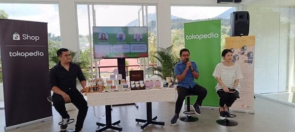 Cara Pengusaha Bali Jadikan Teh Indonesia Mendunia Cara Pengusaha Bali Jadikan Teh Indonesia Mendunia