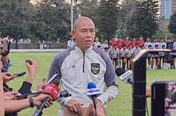 Cara Unik Nova Arianto di Sesi Latihan Timnas Indonesia U-16: Gunakan Music Box