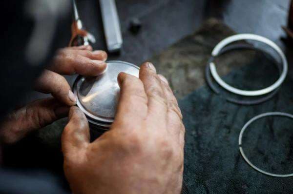 Begini Cara Pasang Ring Piston Motor Anti Ngebul Begini Cara Pasang Ring Piston Motor Anti Ngebul