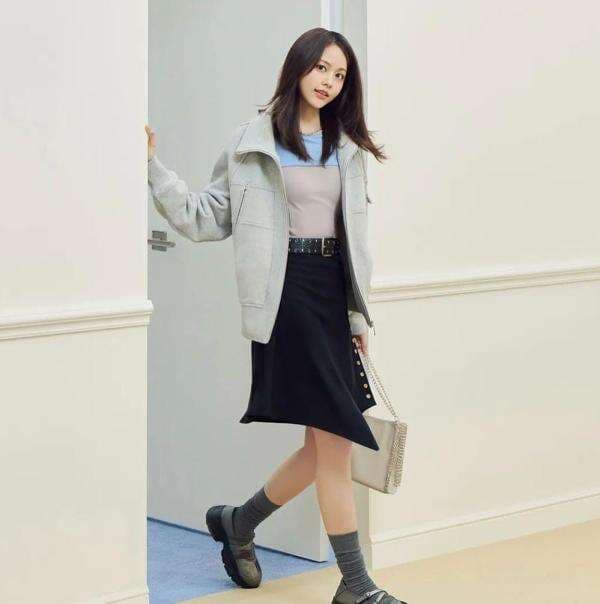 Profil dan Fakta Carmen Hearts2Hearts, Idol K-Pop Pertama dari Indonesia yang Debut di Agensi Terbesar Korea Profil dan Fakta Carmen Hearts2Hearts, Idol K-Pop Pertama dari Indonesia yang Debut di Agensi Terbesar Korea