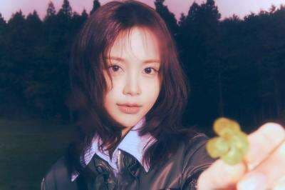 Hearts2Hearts Resmi Debut, Kecantikan Carmen Banjir Pujian Fans Korea Hearts2Hearts Resmi Debut, Kecantikan Carmen Banjir Pujian Fans Korea