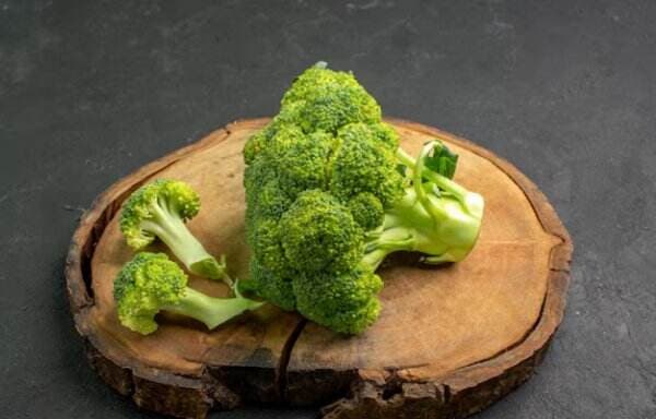 Catat! 7 Makanan Sehat untuk Cegah DBD, Bawang Putih hingga Brokoli 