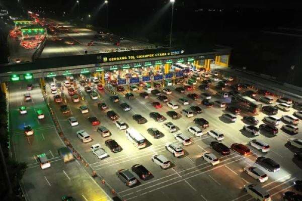 Catat! Ini Tanggal Pemberlakuan One Way Mudik-Balik Lebaran 2025 Catat! Ini Tanggal Pemberlakuan One Way Mudik-Balik Lebaran 2025