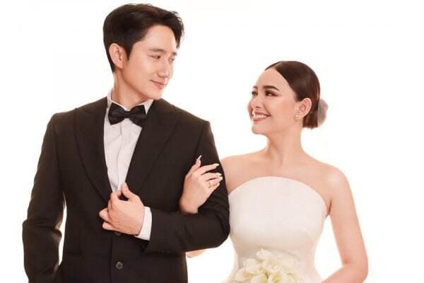 Dari Layar Drama ke Pelaminan: Saksikan Cinta Kenny Austin & Amanda Manopo LIVE di RCTI Dari Layar Drama ke Pelaminan: Saksikan Cinta Kenny Austin & Amanda Manopo LIVE di RCTI