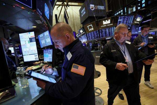 Wall Street Dibuka Lebih Tinggi usai Data Pekerjaan AS Dirilis Wall Street Dibuka Lebih Tinggi usai Data Pekerjaan AS Dirilis