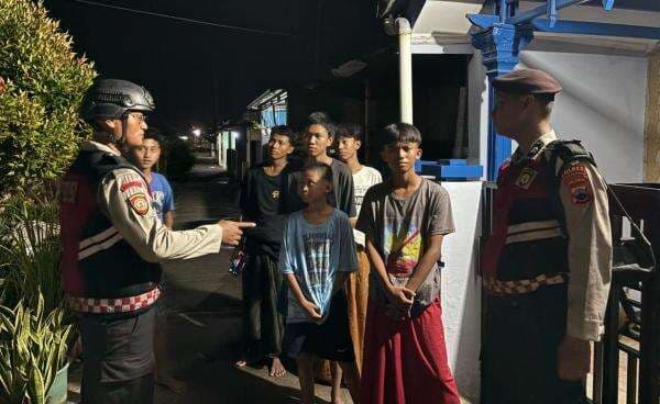 Tim Patroli Presisi Polres Pemalang Perketat Pengamanan Jelang Malam Takbiran Tim Patroli Presisi Polres Pemalang Perketat Pengamanan Jelang Malam Takbiran