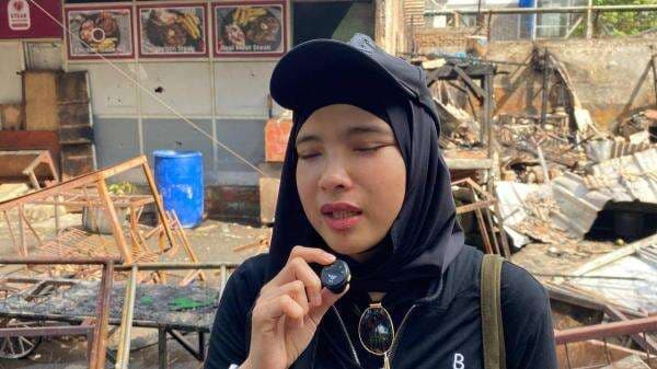 Kios Habis Dibakar OTK, Pelaku UMKM Kalibata Harap Bantuan Pemerintah Kios Habis Dibakar OTK, Pelaku UMKM Kalibata Harap Bantuan Pemerintah