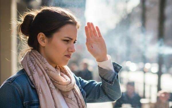 Alasan Menkes Larang Perempuan Berhubungan dengan Cowok Perokok Alasan Menkes Larang Perempuan Berhubungan dengan Cowok Perokok