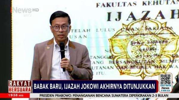 Panas! Ketum Joman Disemprot Roy Suryo, Bukan Alumni UGM Coba Buktikan Keaslian Ijazah Jokowi Panas! Ketum Joman Disemprot Roy Suryo, Bukan Alumni UGM Coba Buktikan Keaslian Ijazah Jokowi