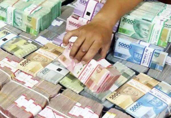 Cek Rekening, THR PNS Sudah Cair Rp9,36 Triliun Cek Rekening, THR PNS Sudah Cair Rp9,36 Triliun