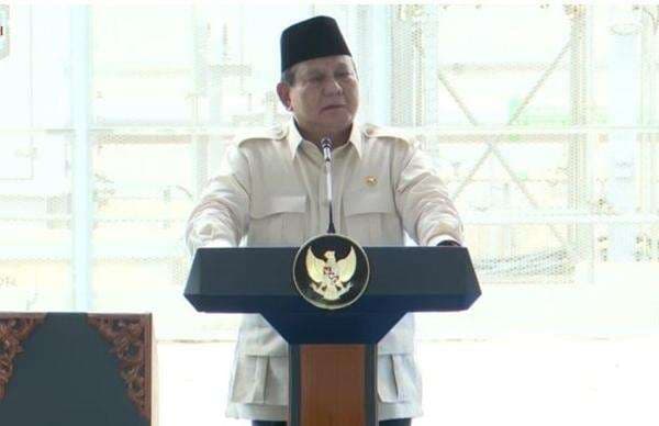 Celetuk Prabowo: Politisi Tuh Enggak Pernah Berhenti Kampanye Celetuk Prabowo: Politisi Tuh Enggak Pernah Berhenti Kampanye